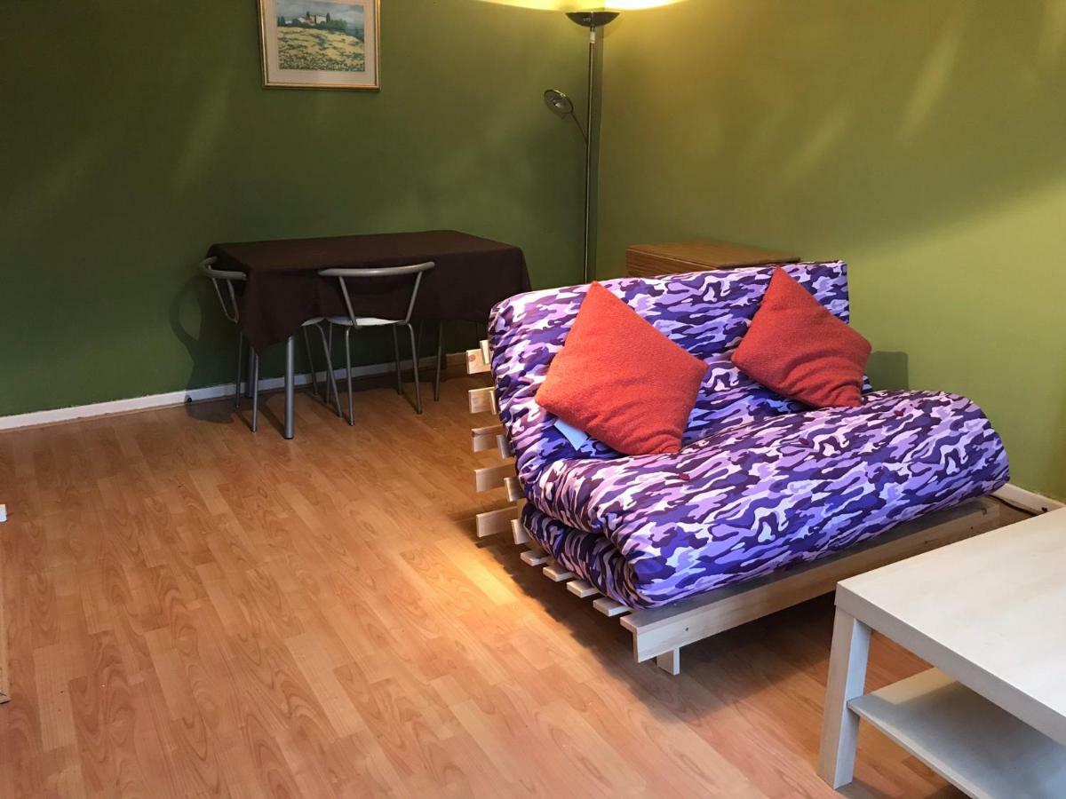 Flat 9A Badby Close Daire Manchester Dış mekan fotoğraf